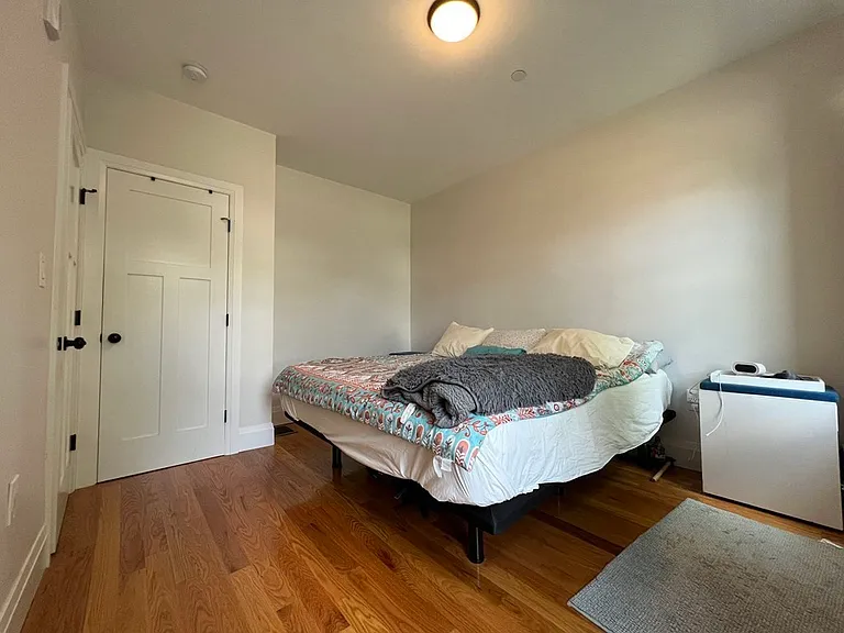 849 Cummins Hwy #1 — Photo 1