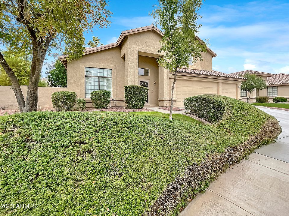 1st image of 3180 S VISTA Drive