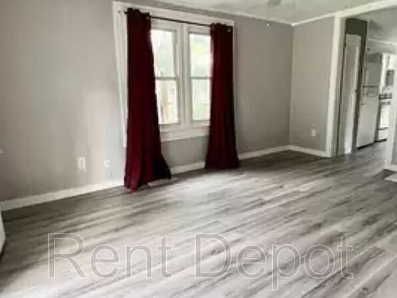 5th image of 1156 Sweetser Ave