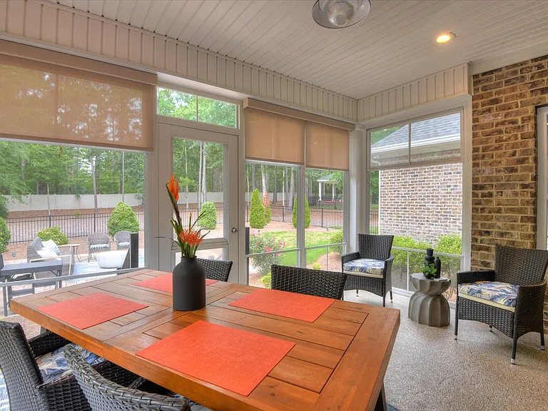 534 Long Shadow Dr — Photo 43