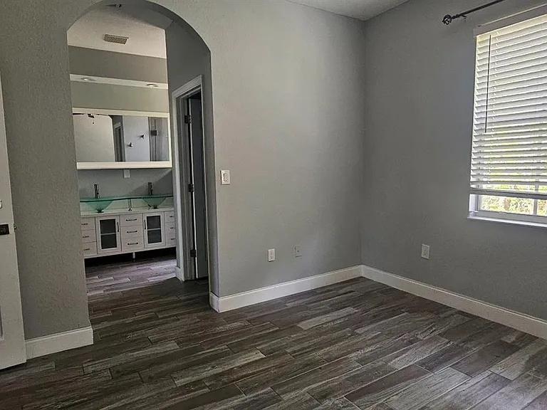 3311 Merrick Ln #902 — Photo 8