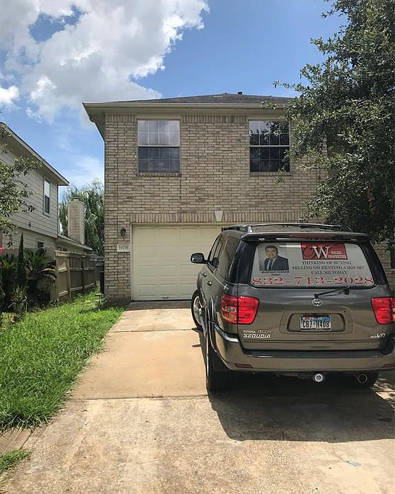1st image of 19735 Adelaide Meadows Dr