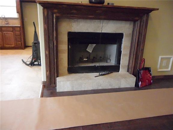 4th image of 2805 Skylake Ct