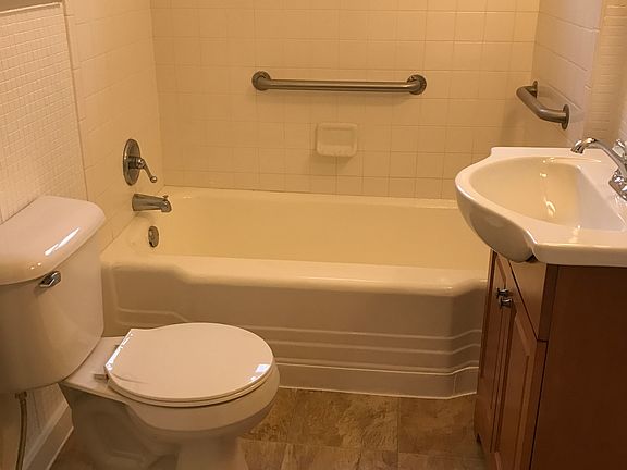 5th image of 1500 Prospect St #1