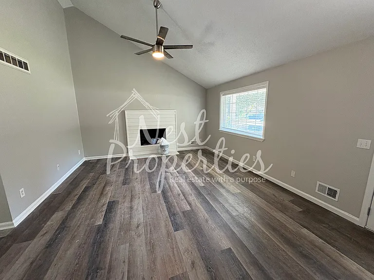 136 Weston Watch Rd — Photo 3
