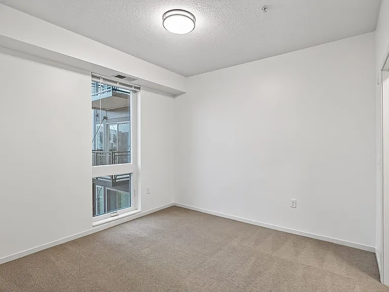 The Flats at West End — Photo 52