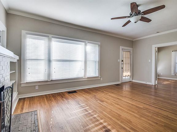 5th image of 2601 Hartwood Dr