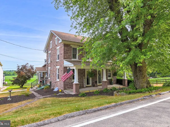 2890 Blackberry Rd, Dover, PA 17315