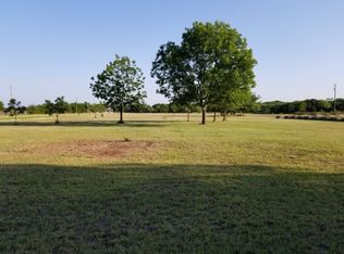 W Vaughn Rd, Cleburne, TX 76033