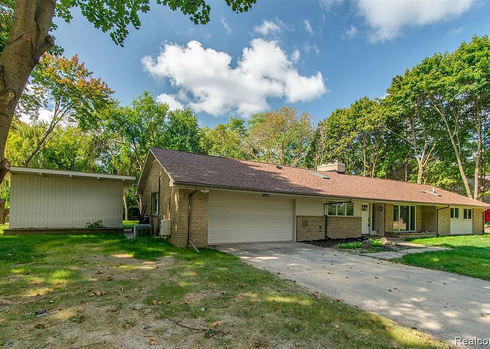2800 Acorn Rd