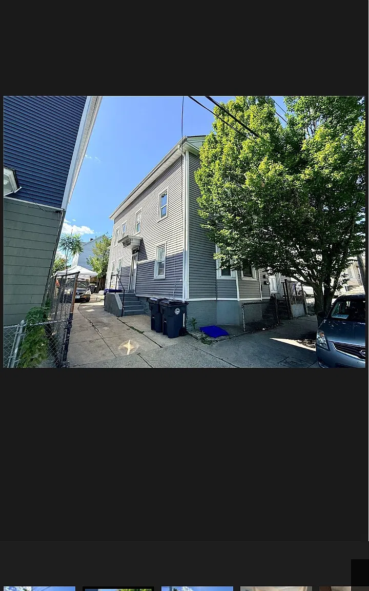 2 bed, 750 sqft, $1,600 — Photo 2