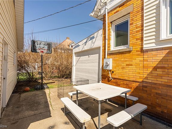 5th image of 1202 N Wooster Ave
