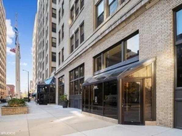 680 S Federal St APT 210, Chicago, IL 60605