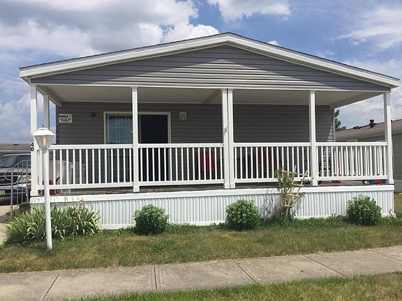 2nd image of 1840 Geneva Hills Dr