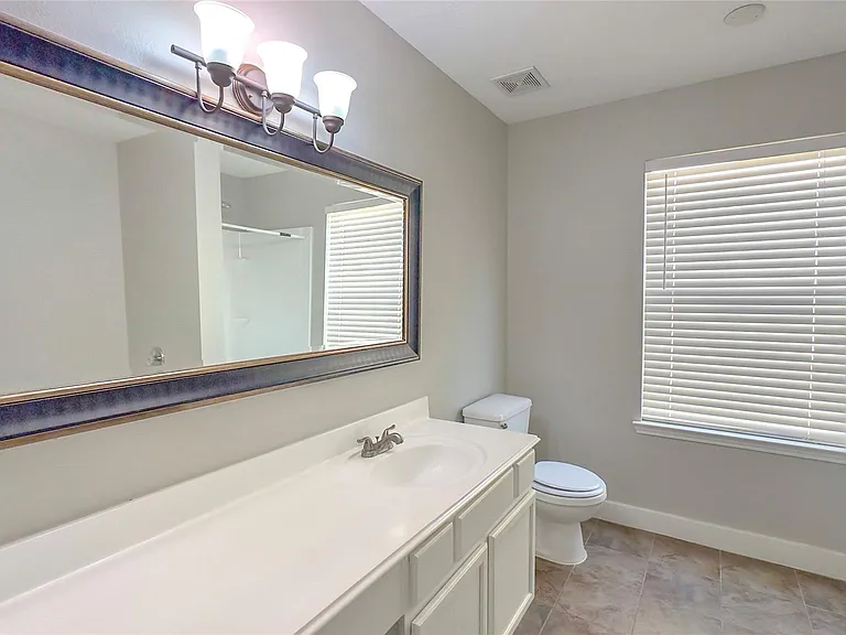 9923 Farrell Dr — Photo 26