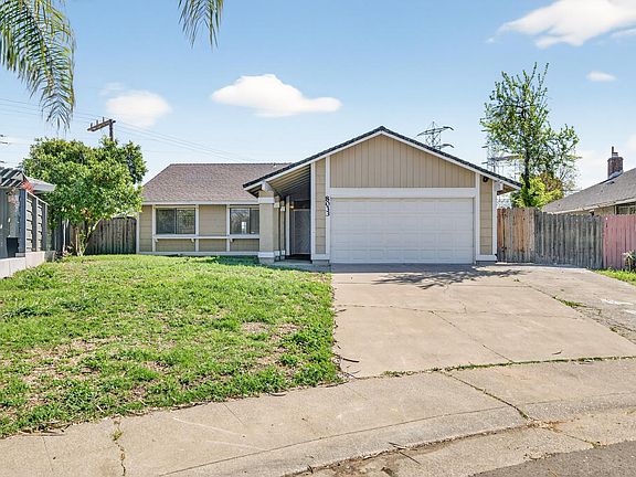 4th image of 8033 Renton Way