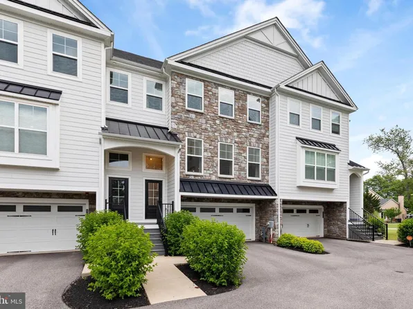 4113 Addison Ct, Lafayette Hill, PA 19444