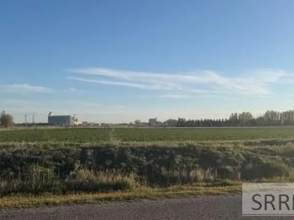 W 81 S, Idaho Falls, ID 83402