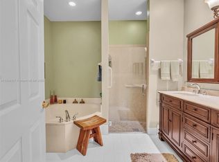 2530 E Aragon Blvd UNIT 1, Fort Lauderdale, FL 33313
