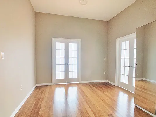 Rented by Bohemia Realty Group | media 52