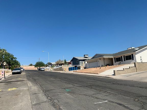 4th image of 4280 Powell Ave