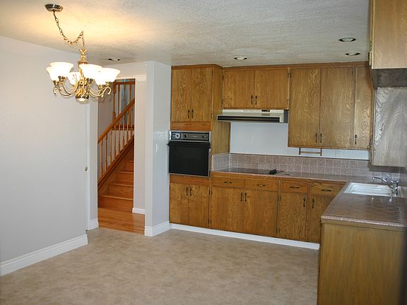 3rd image of 3507 Telegraph Dr