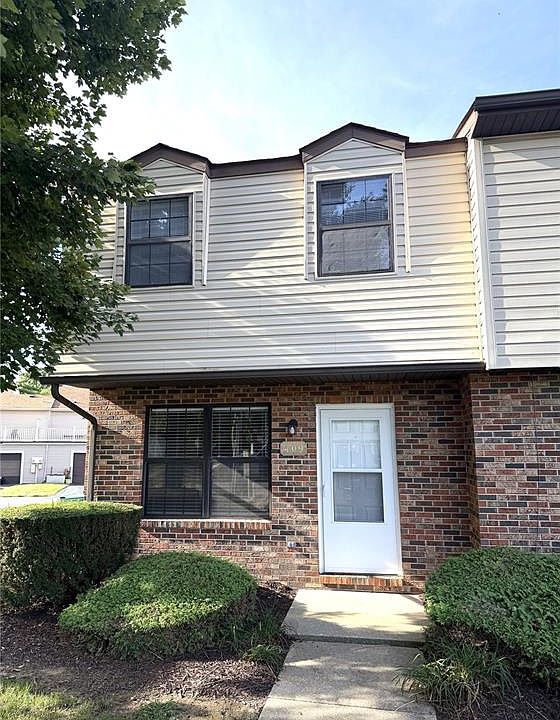 1st image of 409 Donna Dr