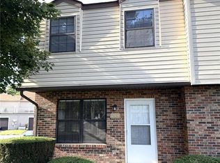 409 Donna Dr, O'Fallon, IL 62269