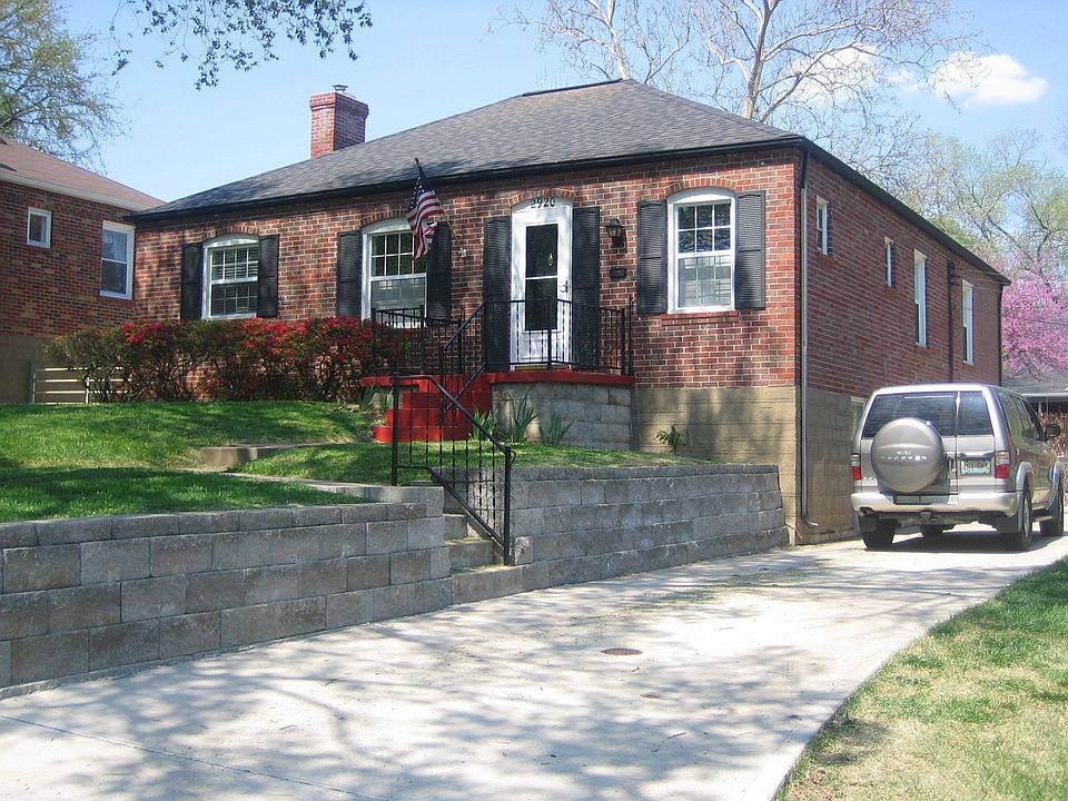 2nd image of 2920 Middlebush Ct