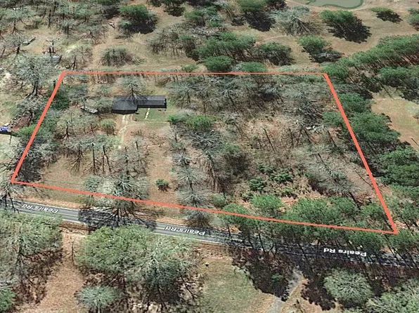 15884 Peairs Rd, Pride, LA 70770