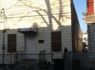 9523 75th St, Ozone Park, NY 11416