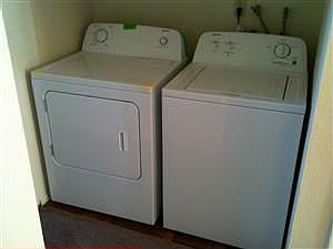 1st image of 4979 Auburn Dr APT 4