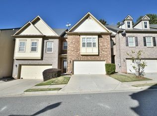 731 Justins Place Ln, Lawrenceville, GA 30043