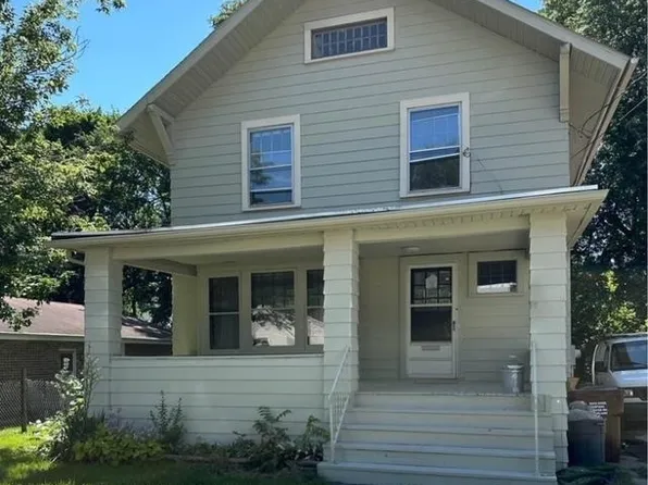 410 N Sunset Ave, Rockford, IL 61101