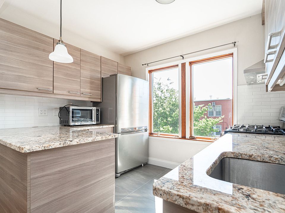 1st image of 20-33 31st St #2A