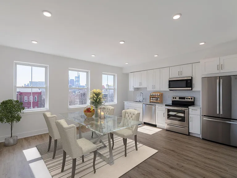 1201 W Girard Ave — Photo 37