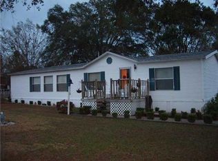 293 S Magnolia Ave, Center Hill, FL 33514