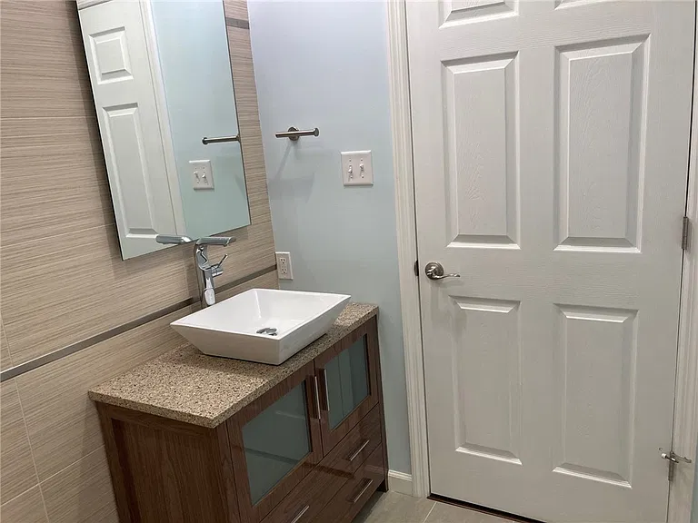 2379 Wheatland Cir — Photo 36