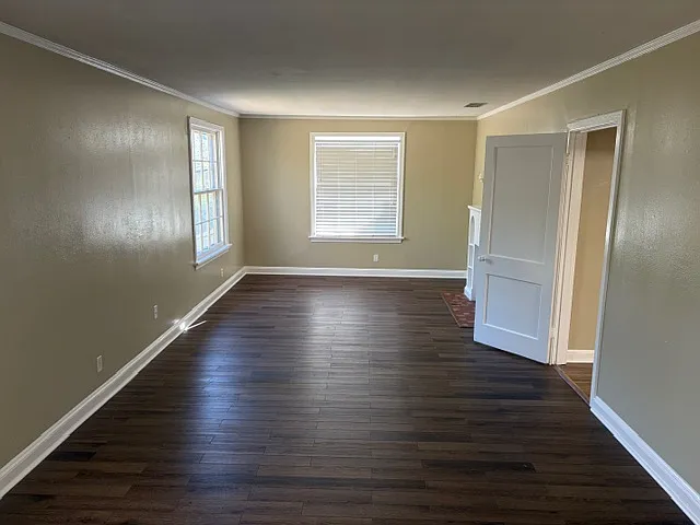 1353 Glen Oak Pl #A — Photo 4