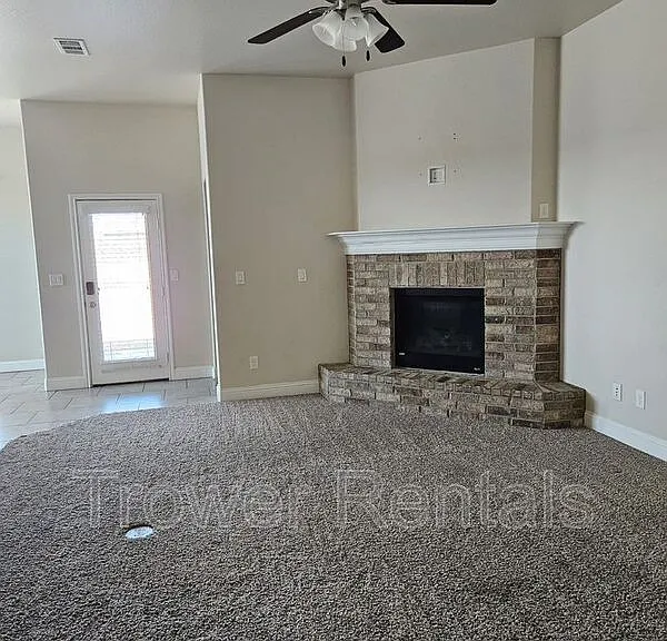 1021 E 90th Ct — Photo 31