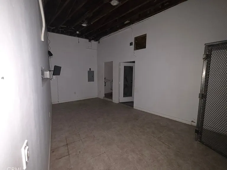 1203 E Cesar E Chavez Ave — Photo 22