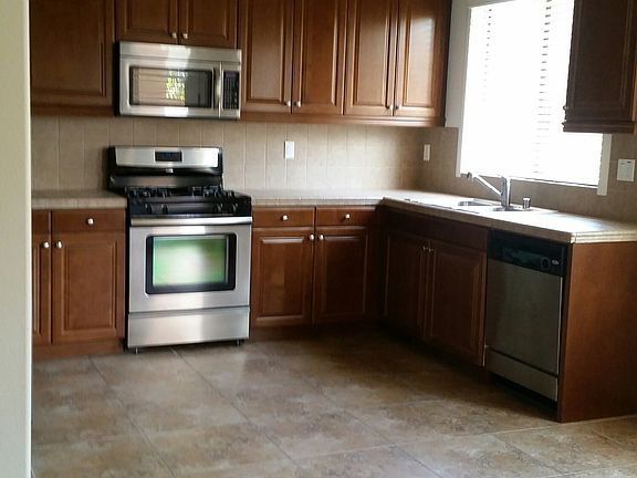 4th image of 1910 Orange Ave #104