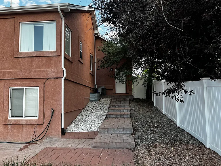 4940 Balsam St — Photo 12