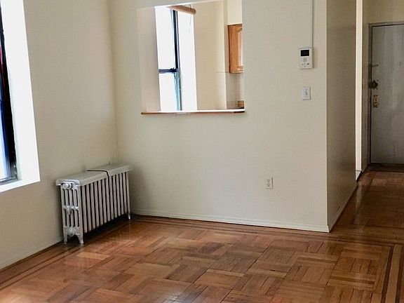 4th image of 203 E 94th St APT 2D