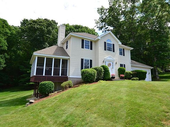 2nd image of 9 Glencliff Way #U-481