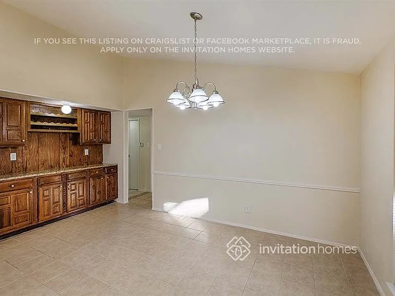 4121 Staghorn Cir S — Photo 5