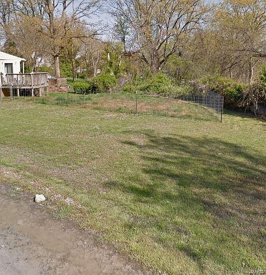 1st image of 853 Cedar Dr