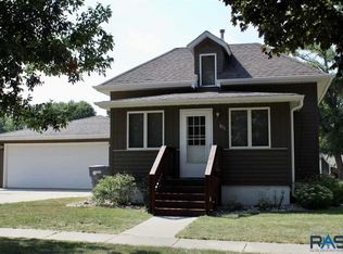 511 N Spring St, Luverne, MN 56156