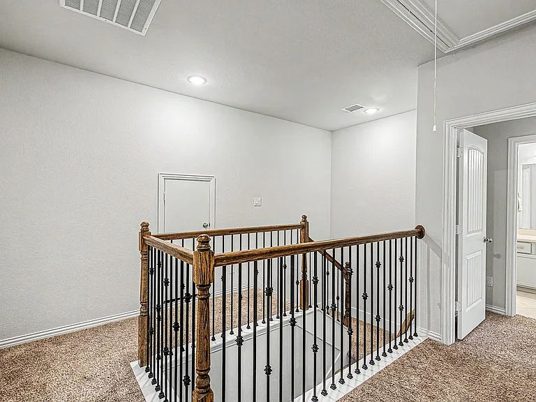 209 Cambria Green Ln — Photo 33