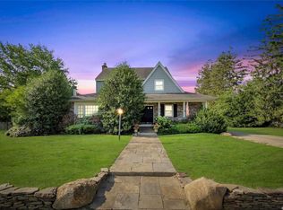 120 E Roe Blvd, Patchogue, NY 11772